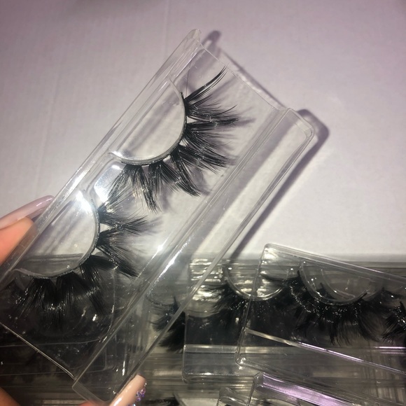 SOLD - Picture 3 of 4